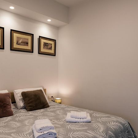 Modern Studio Apartment B Athens Exterior photo